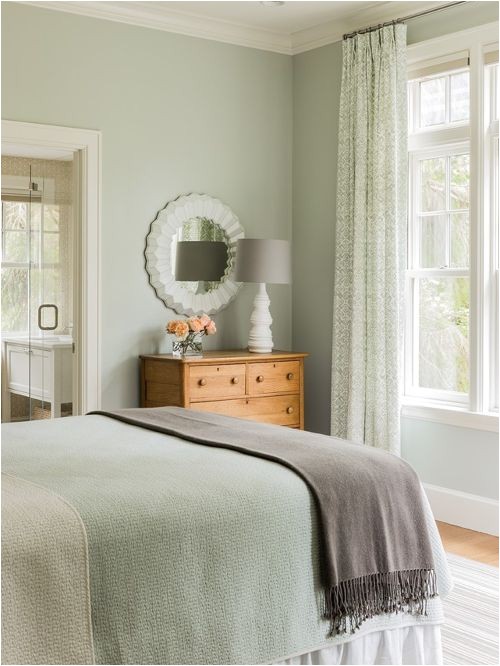 benjamin moore quiet moments