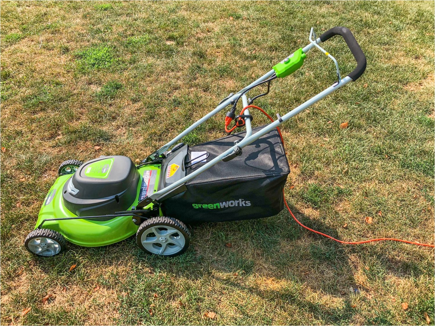 greenworks 12 amp corded 20 inch lawn mower