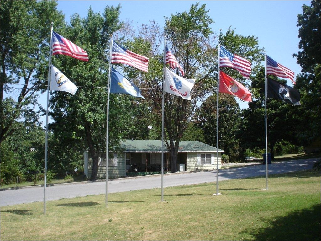 bird feeder pole systems