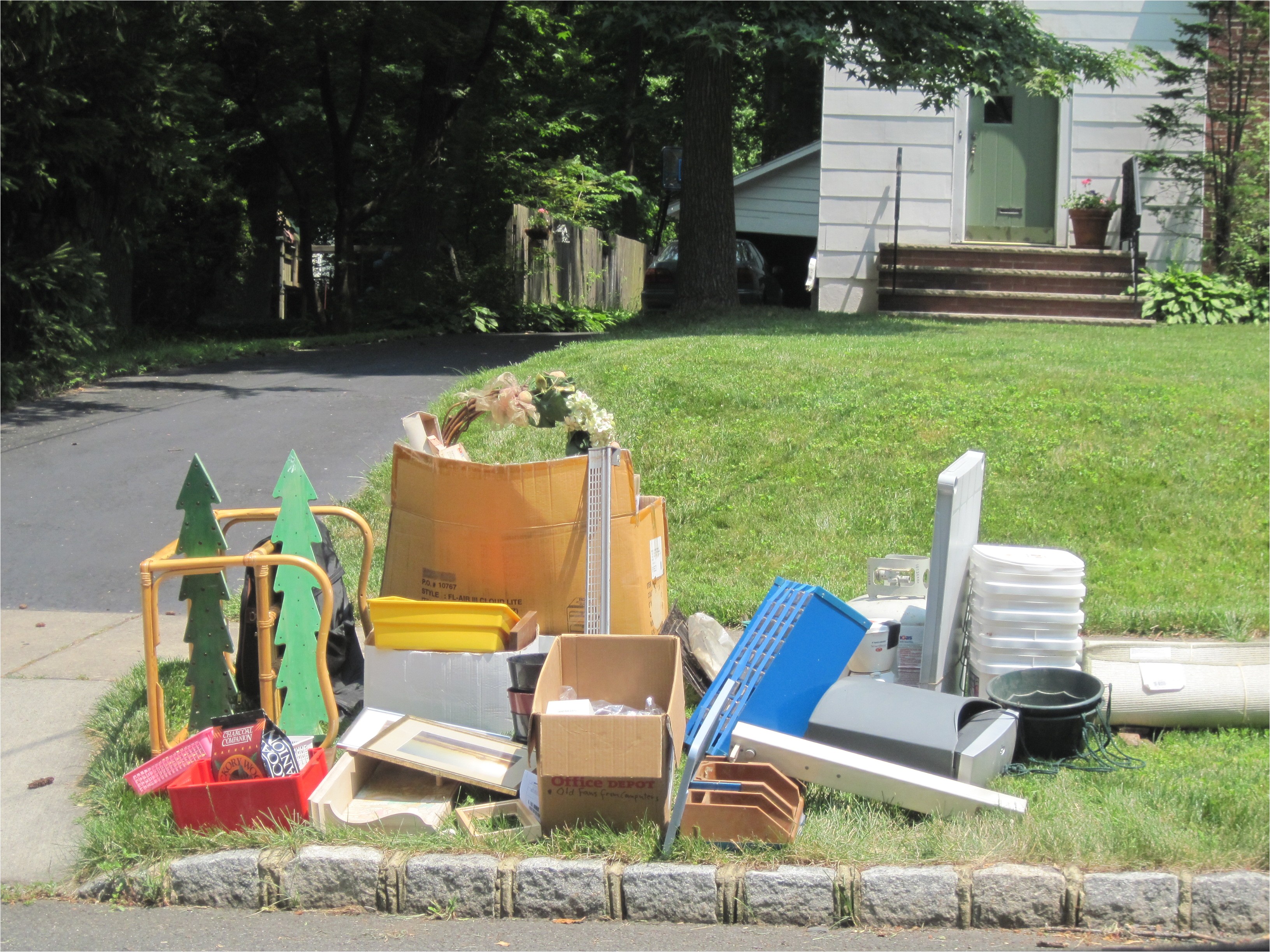 Bulk Trash Pickup Kalamazoo AdinaPorter