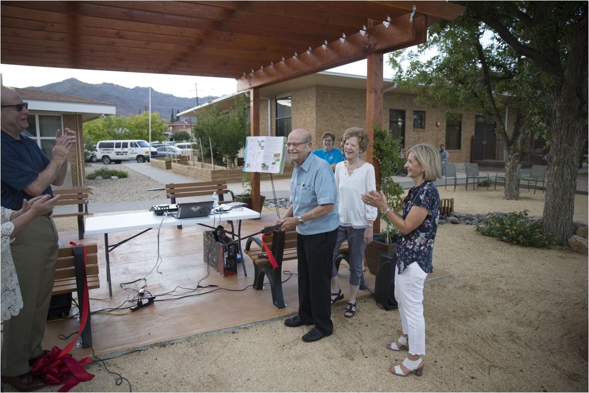 Garden Nursery El Paso Tx Center for Children Dedicates Garden to Moore Family Business