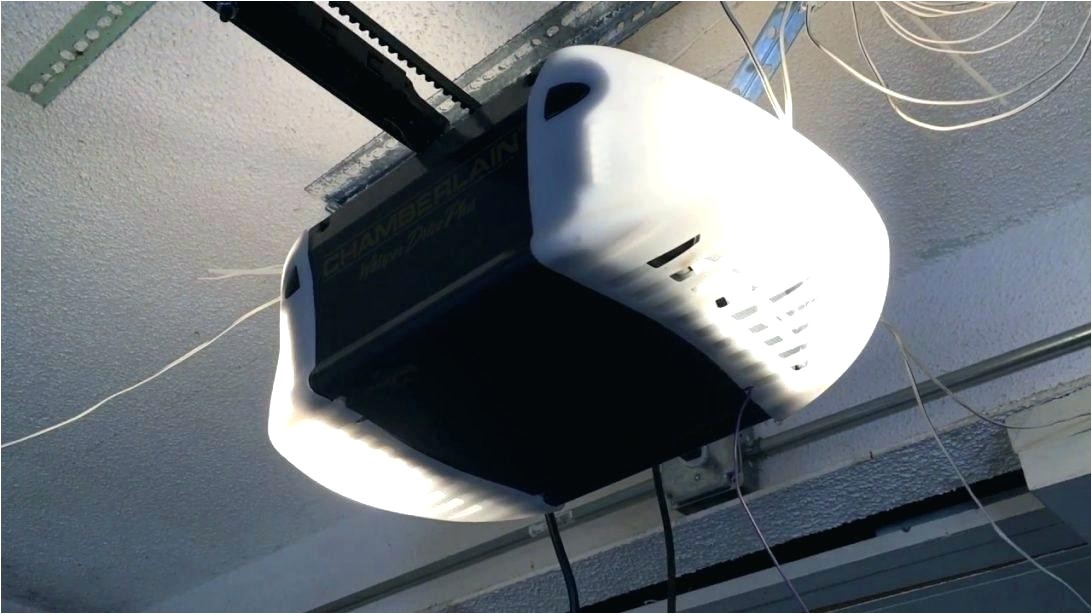 genie garage door opener blinks 5 times