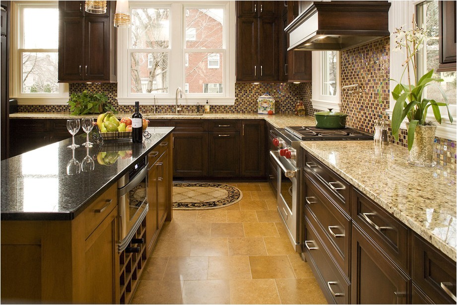 Kitchen Backsplash Ideas with New Venetian Gold Granite New Venetian ...