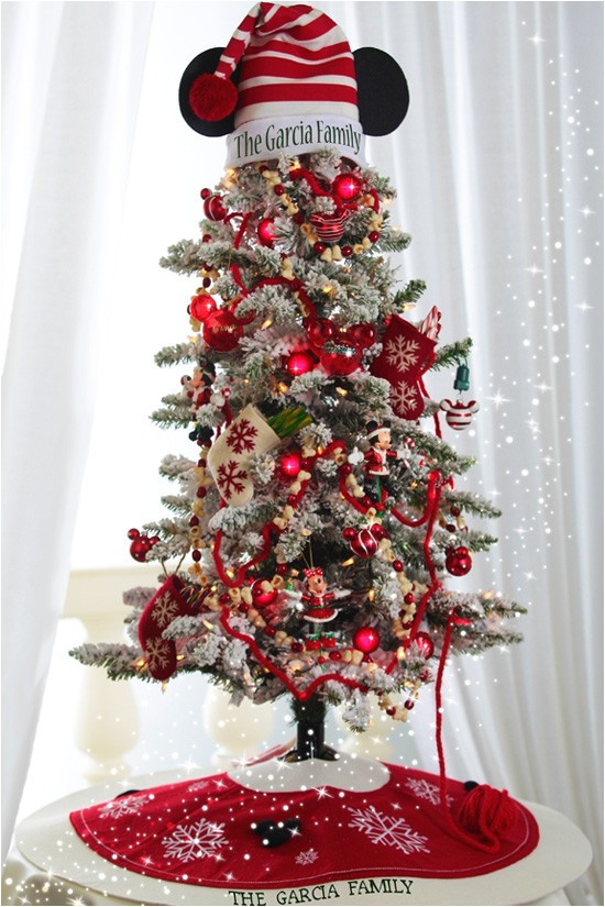 Mickey Mouse Christmas Tree Kit Learn How to Design A Story themed Tree with Disney Floral