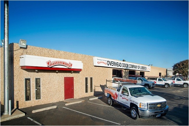 how to make sure youre working with overhead door company of lubbock