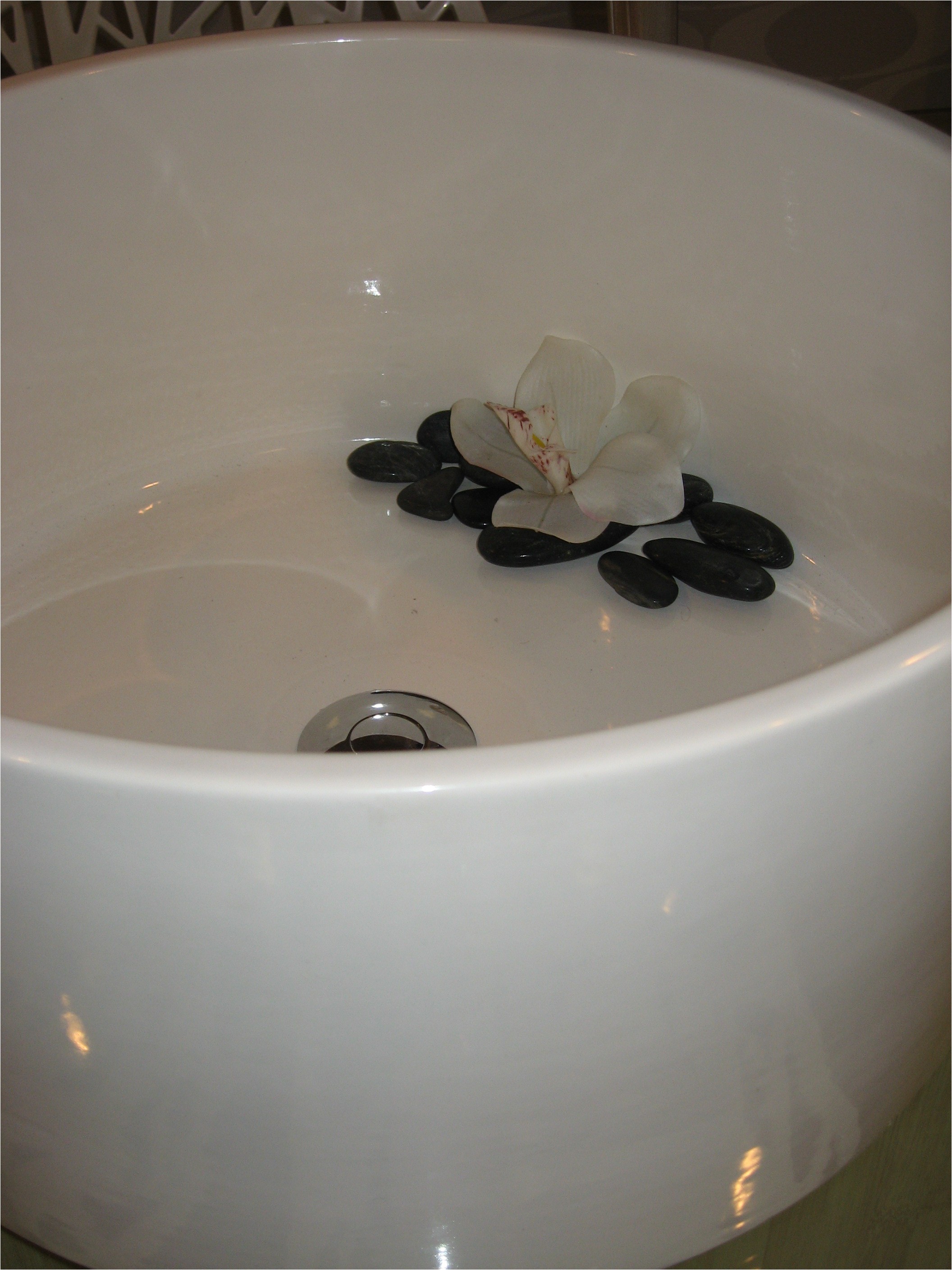 Pedicure Bowls with Drain Ceramic Pedicure Sink Spa Style 39 S Blog