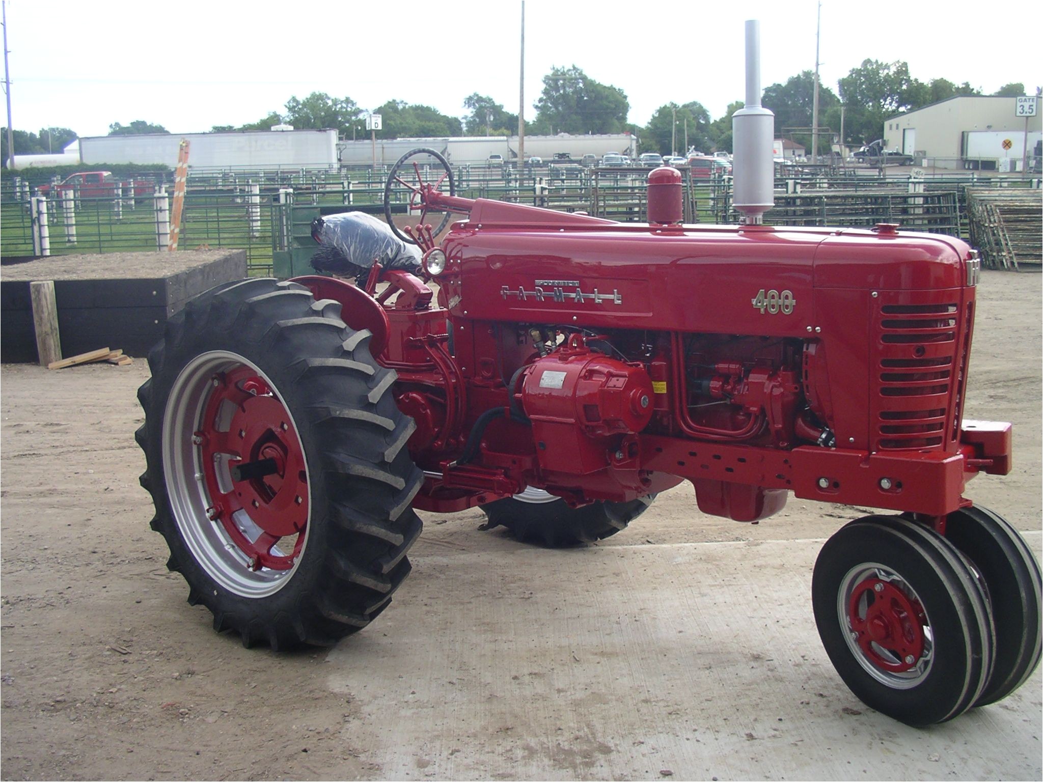 1955 farmall 400 with an optional electrall used to generate electrical power