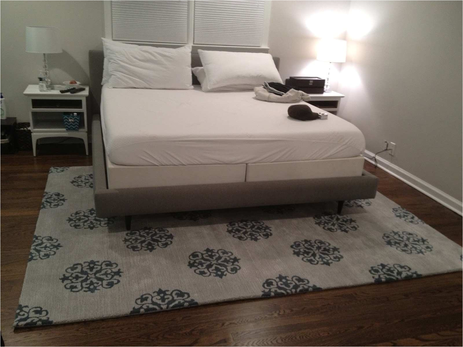 what size area rug under queen bed unique king rugs ideas