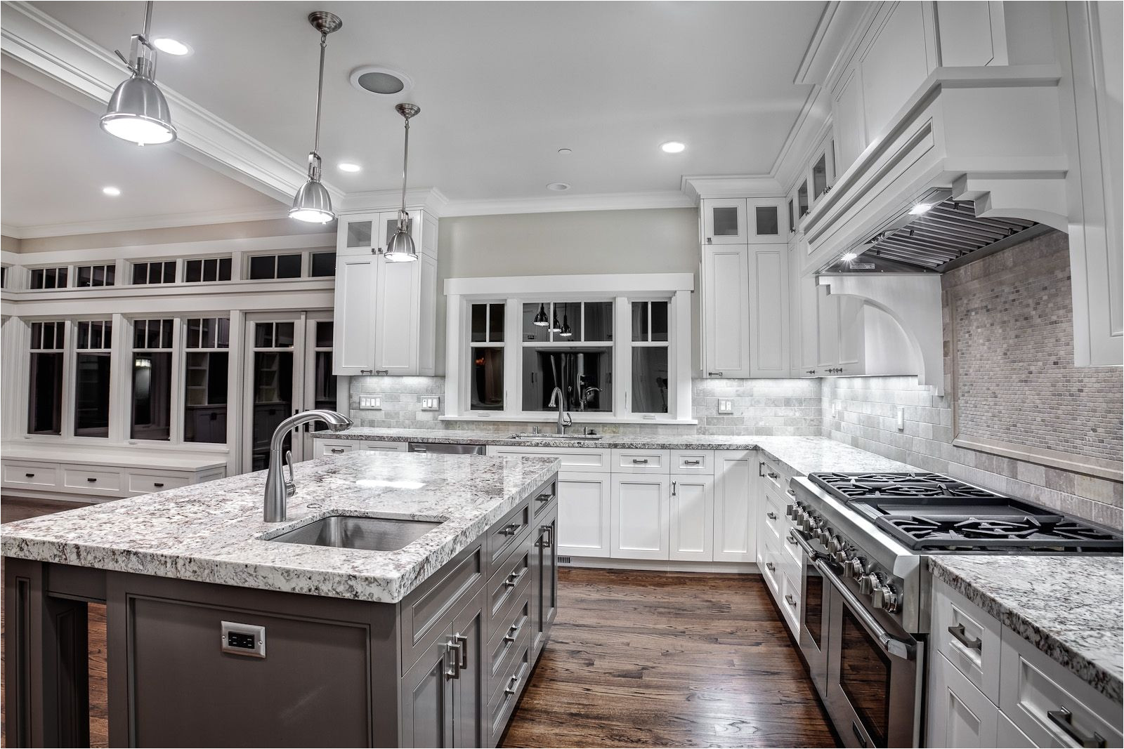 Alaska White Granite with Gray Cabinets White Kitchen Cabinets with Granite In the event that You Want to