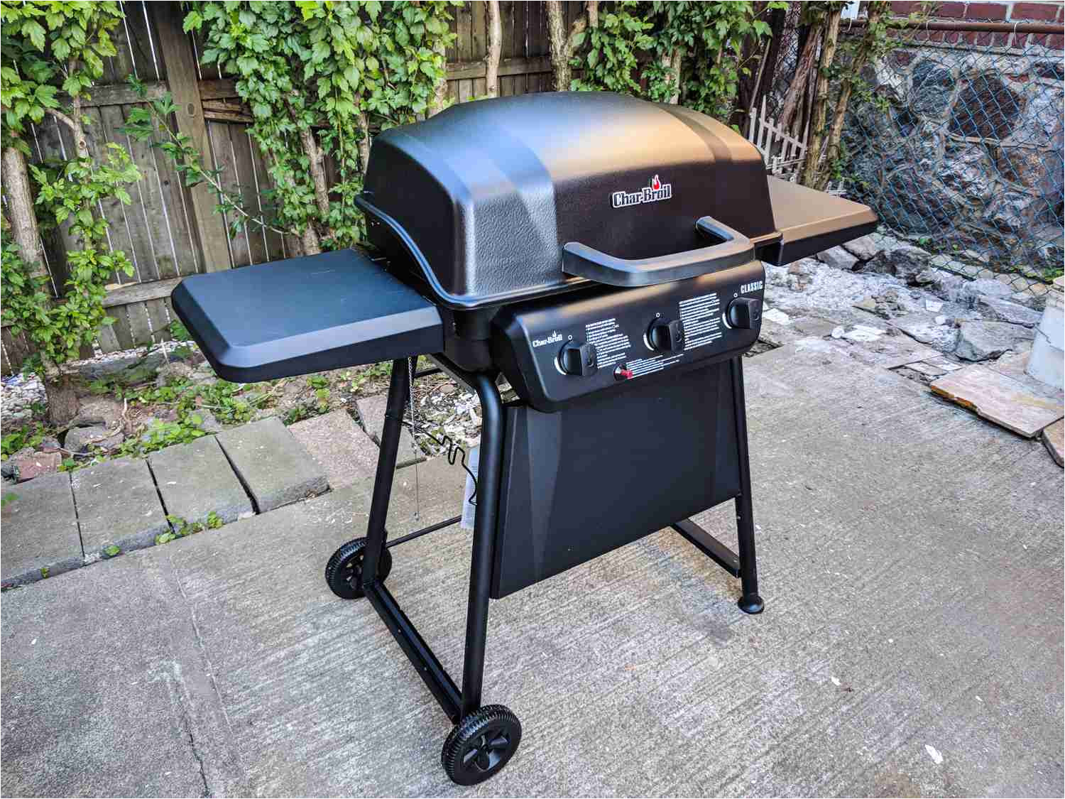 char broil classic gas grill