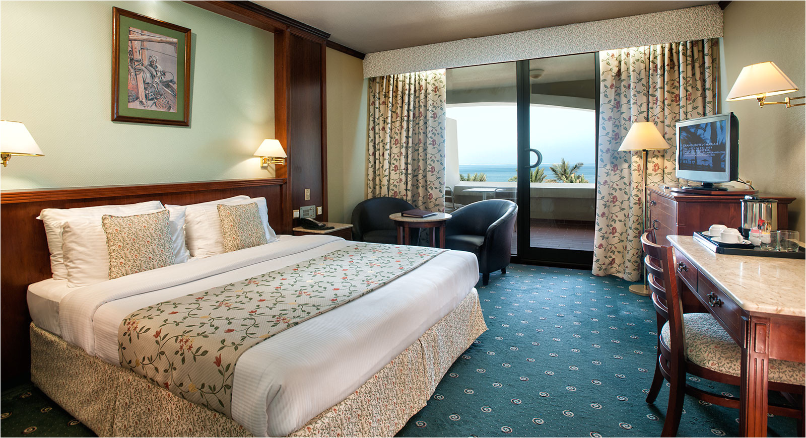 000 room sea view 1 sharjah grand hotel tcm21 116482 jpg