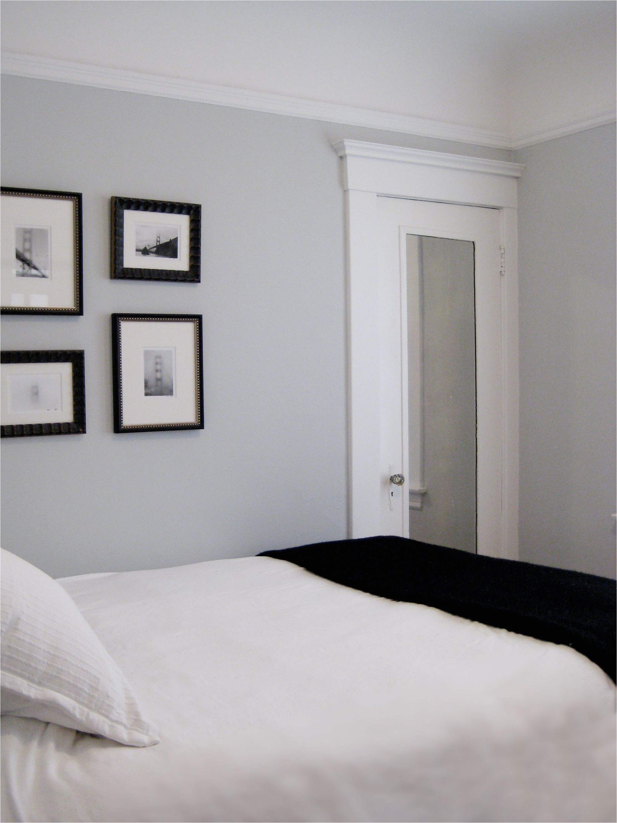 bedroom benjamin moore pale smoke