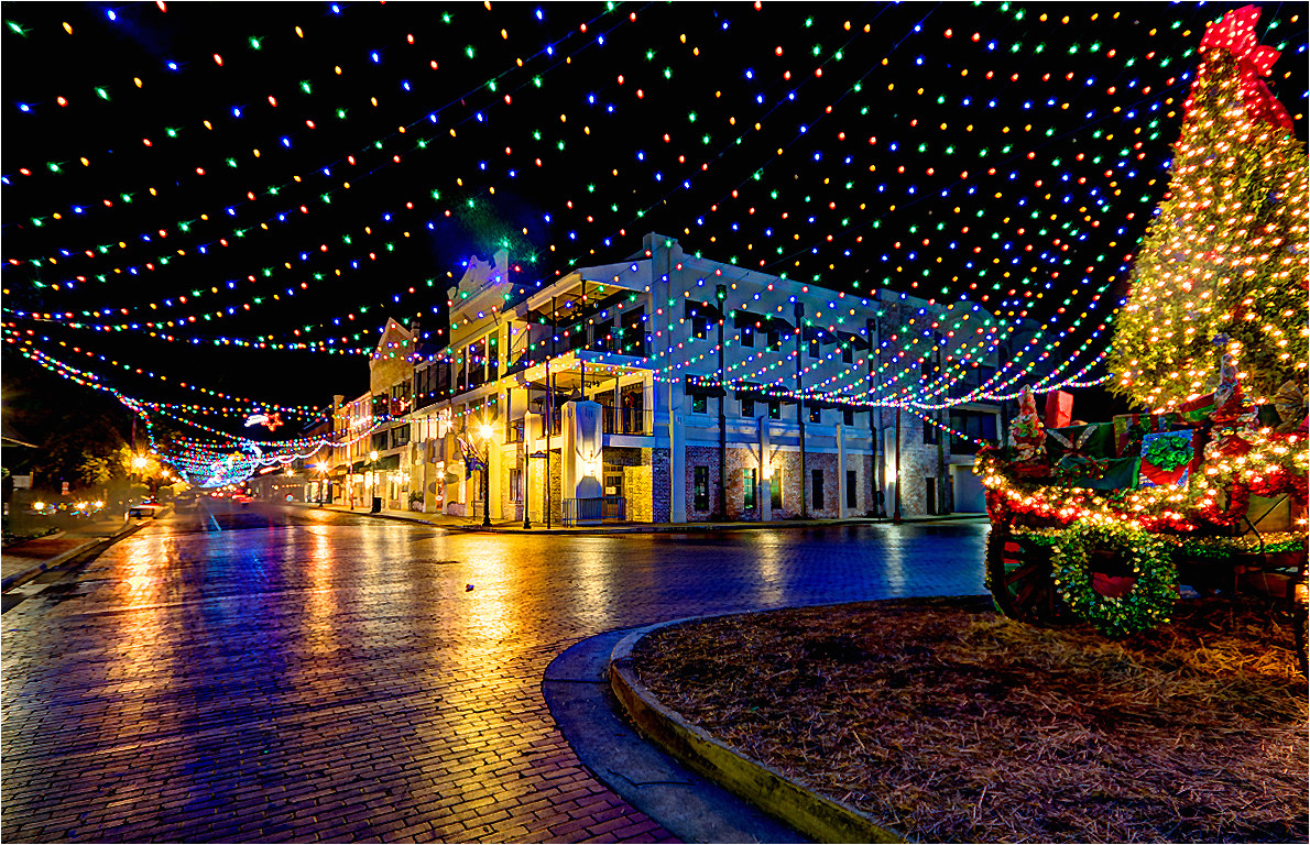 louisiana from the best christmas light displays in every state gallery the daily meal