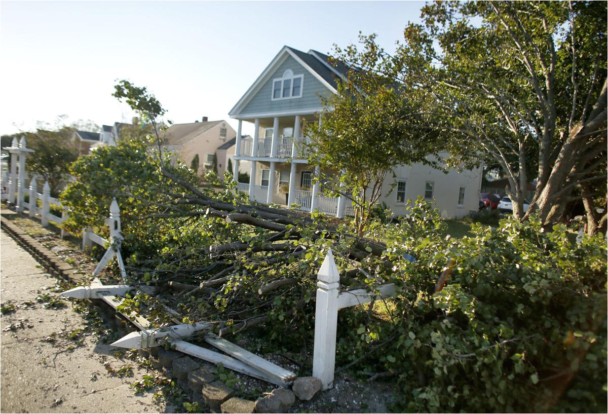 hampton roads power outages from michael could extend through the weekend 7 tornadoes confirmed for eastern virginia weather pilotonline com