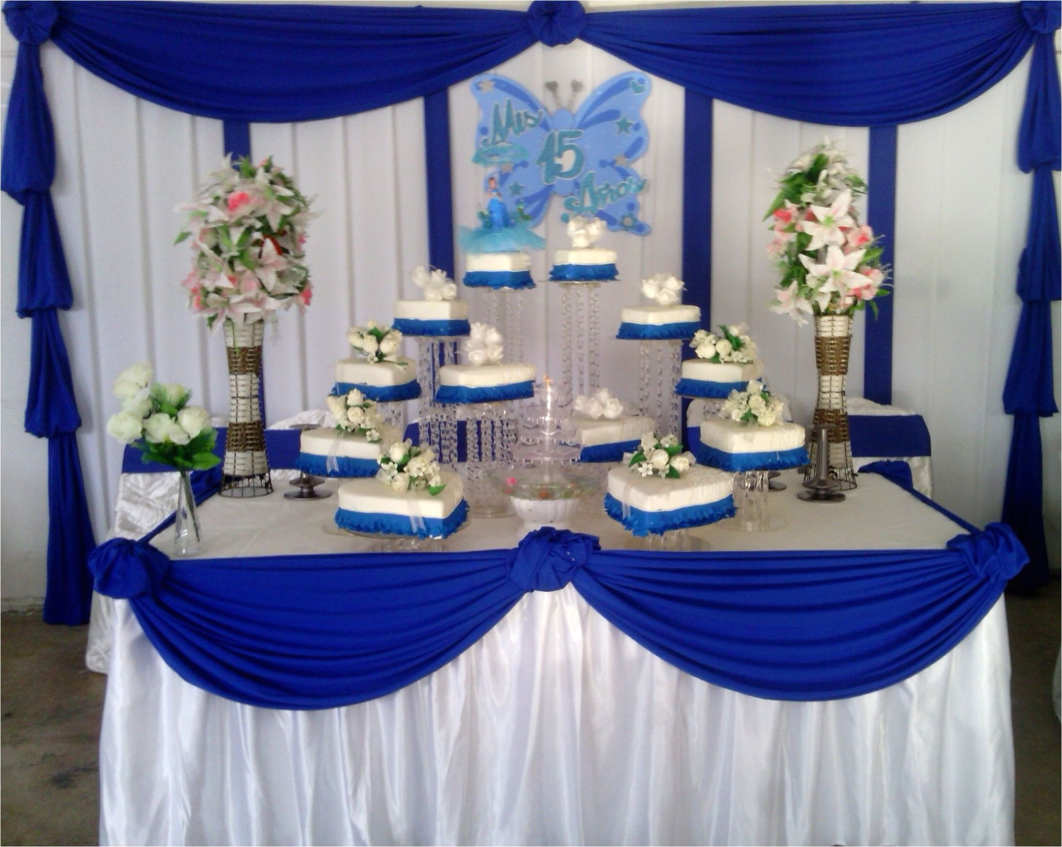 decoraciones en color azul especial para quince a os decoracion 15 anos