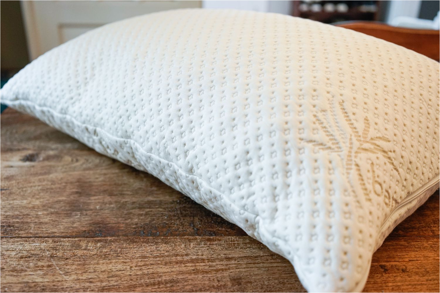 Difference Between Down and Down Alternative Pillow the 8 Best Pillows to Buy In 2019