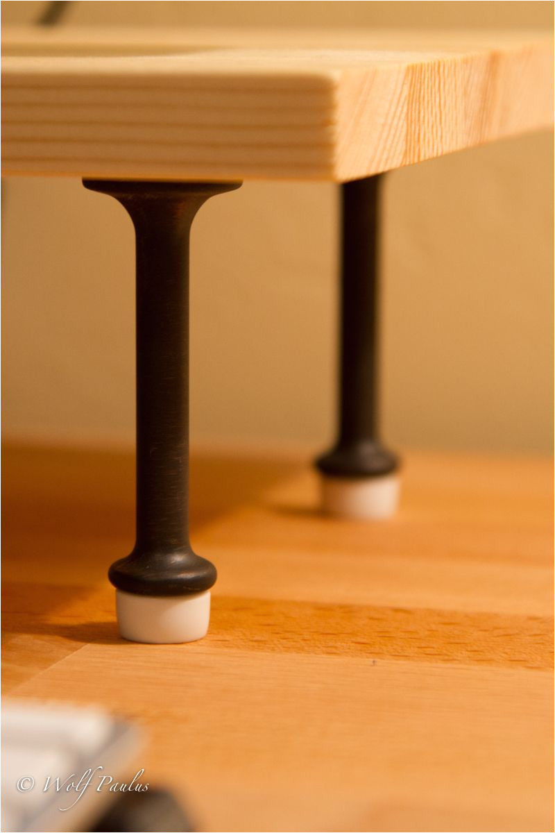 Diy Triple Monitor Stand Wood Practical Inexpensive Monitor Stand Inspiring Ideas Pinterest