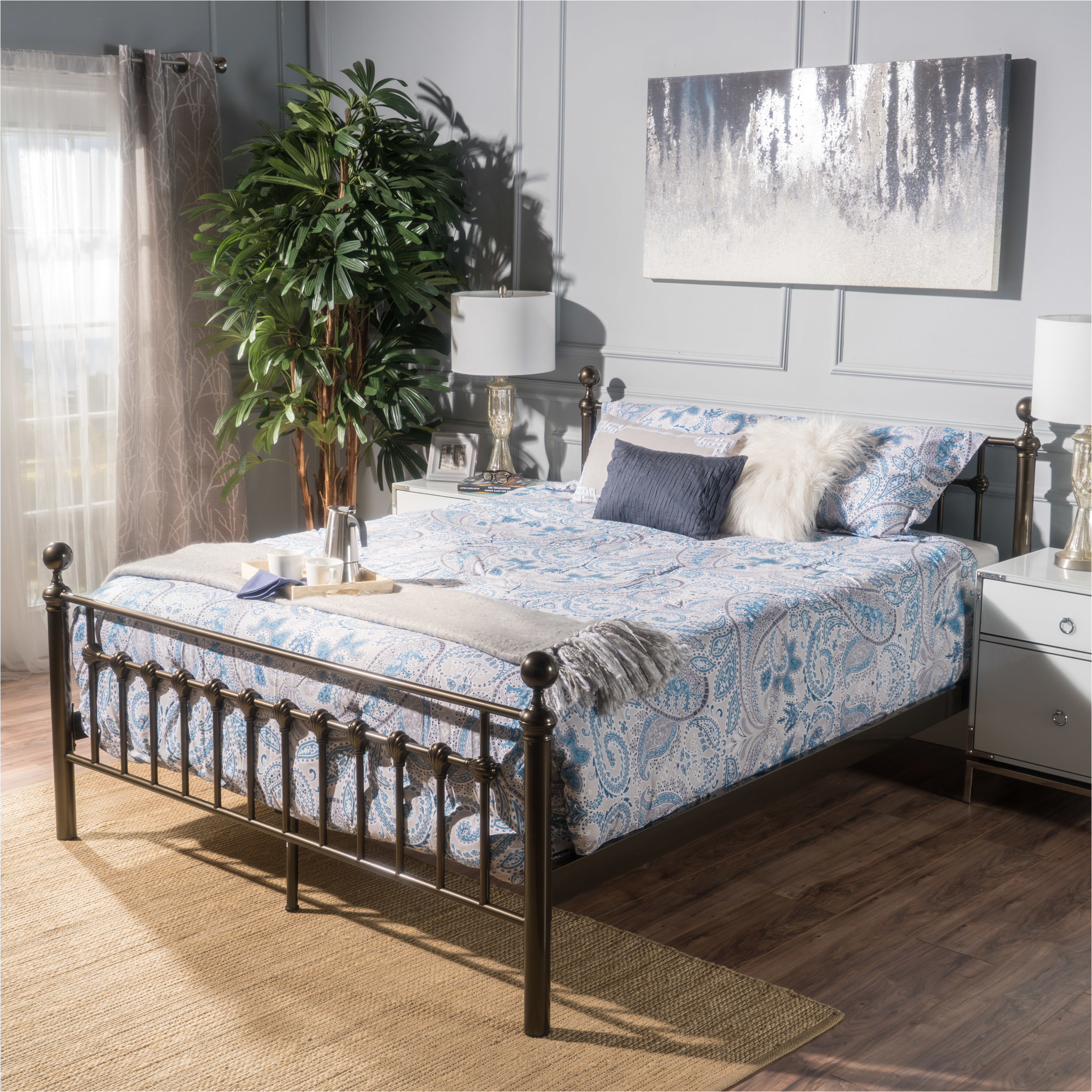 dominga platform bed