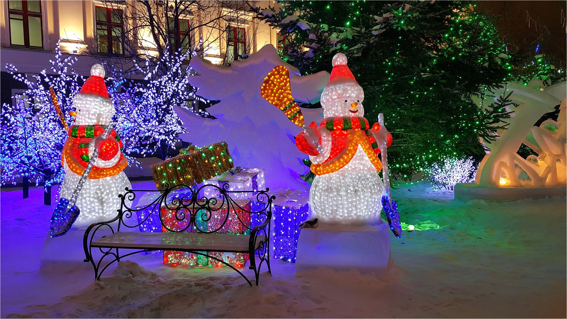 wire snowman led decorations big 57e41a845f9b586c358c15bc jpg