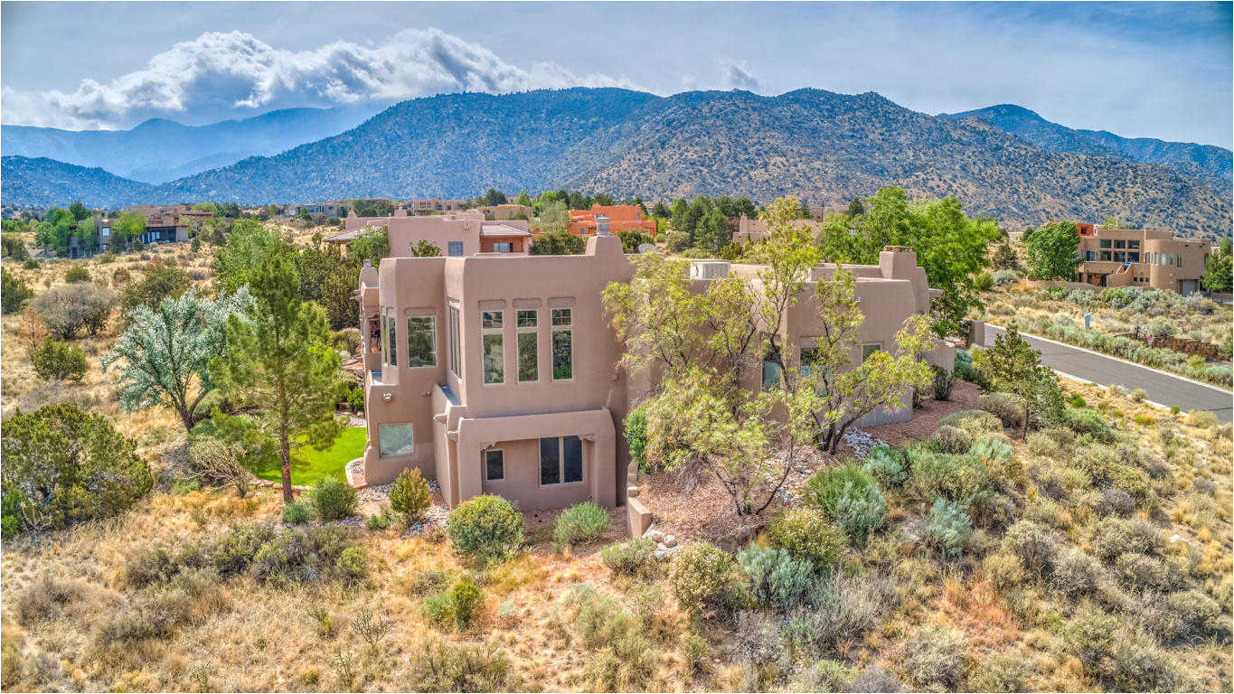 1 000 000 4br 4ba for sale in the highlands at high desert albuquerque