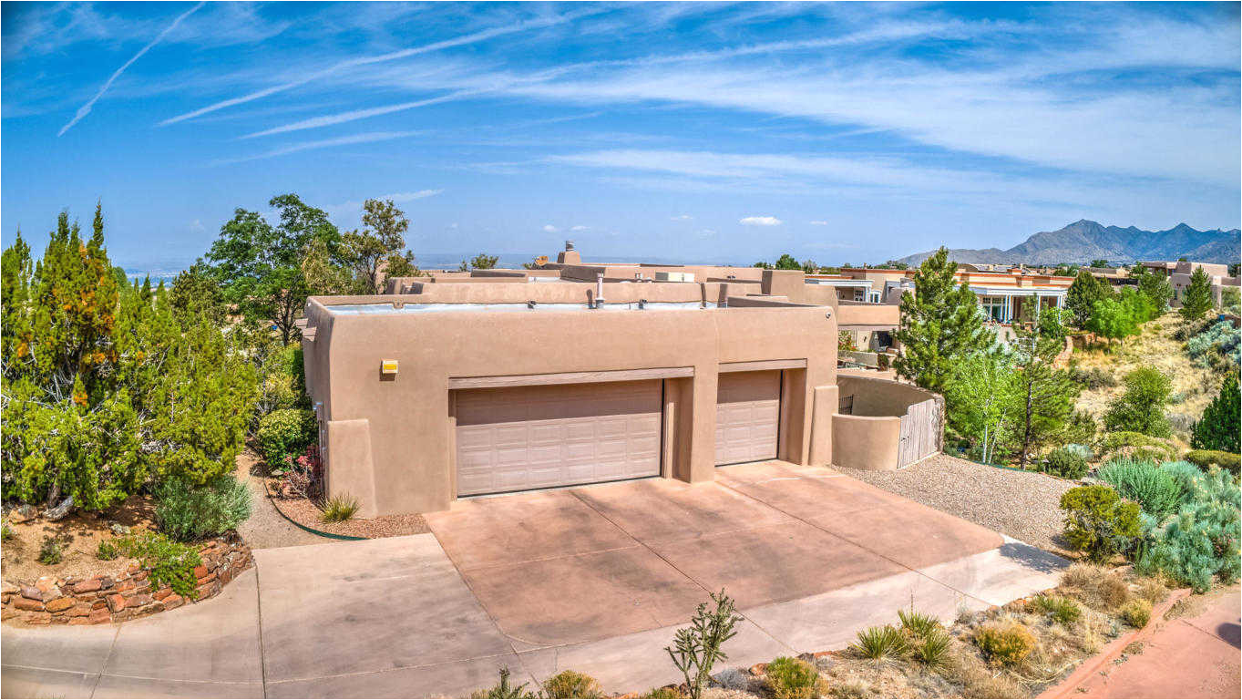 1 000 000 4br 4ba for sale in the highlands at high desert albuquerque