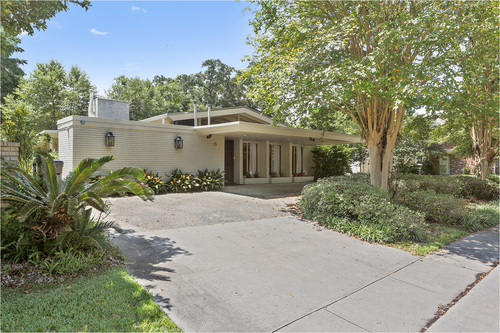 brick and wood midcentury gem asks 625k