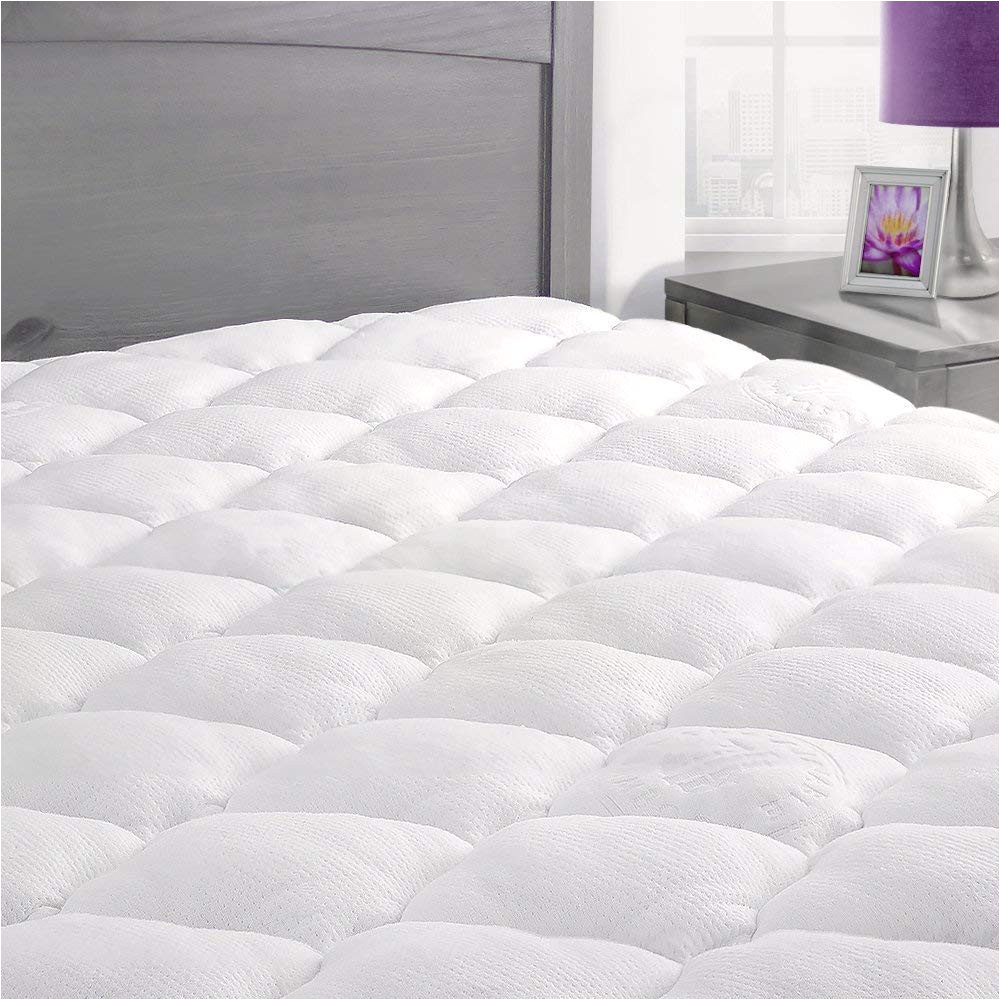 amazon com exceptionalsheets rayon from bamboo mattress pad with fitted skirt extra plush cooling topper hypoallergenic made in the usa queen home