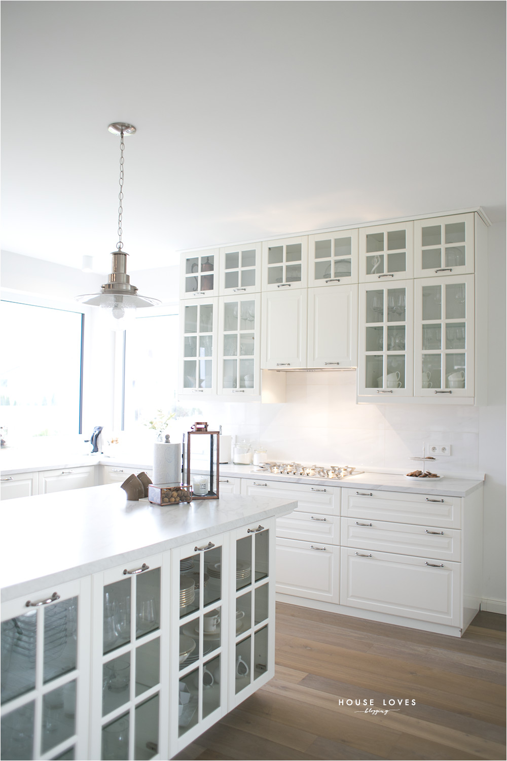 white ny style ikea bodbyn kitchen