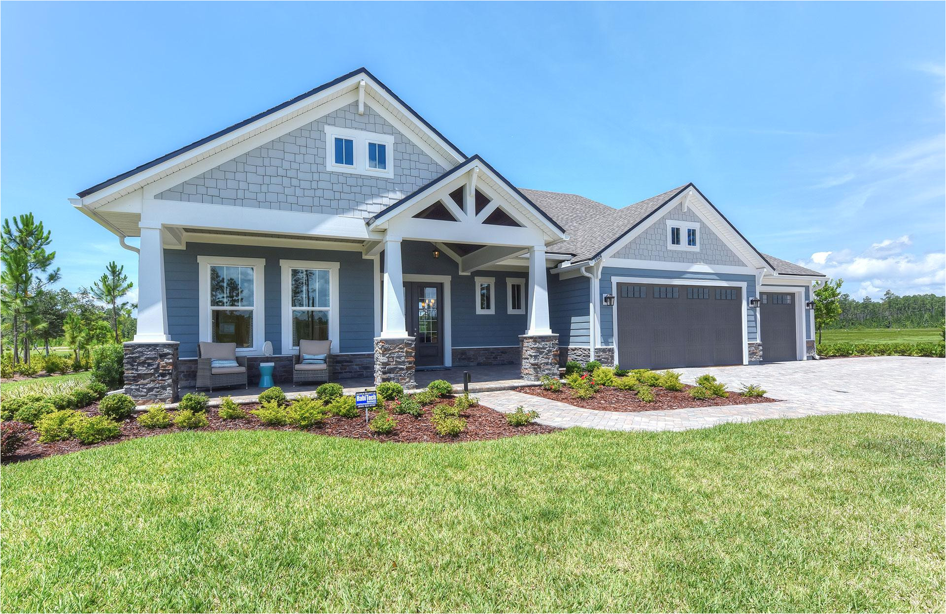 siding shake and stone ranch home