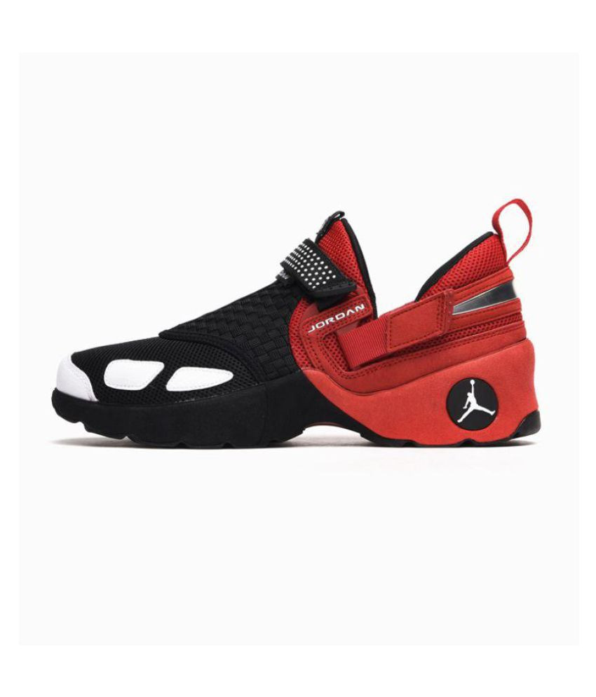 jordan trunner lx black training shoes