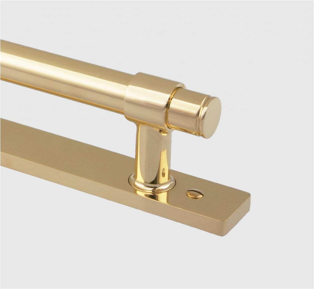 our modern 6527 m pull is a handsome solid brass pull for use on larger cabinet doors and drawers it is also well suited for use in back to back