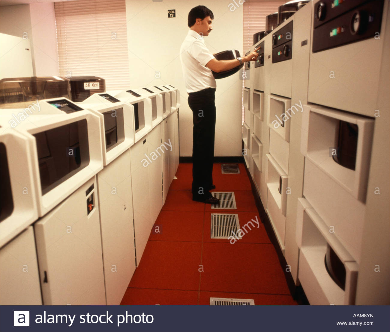 Michaels Appliances Middletown Ny 1980s Tech Stockfotos 1980s Tech Bilder Alamy