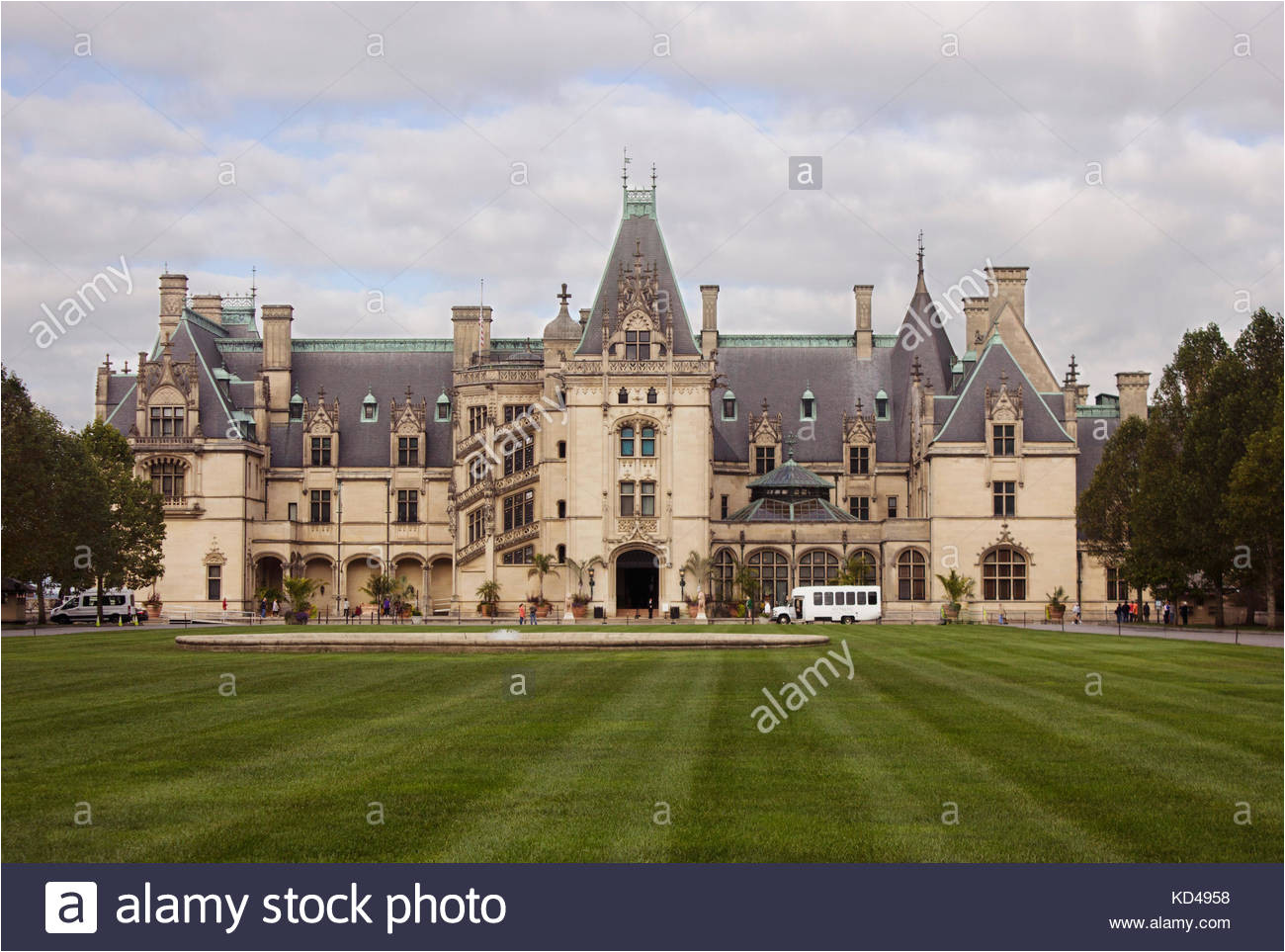 biltmore estate in asheville north carolina summer home of george vanderbilt