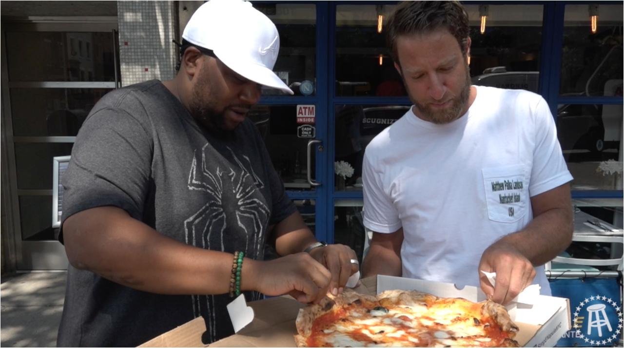 barstool pizza review song e napule pizzeria with special guest kenan thompson barstool sports