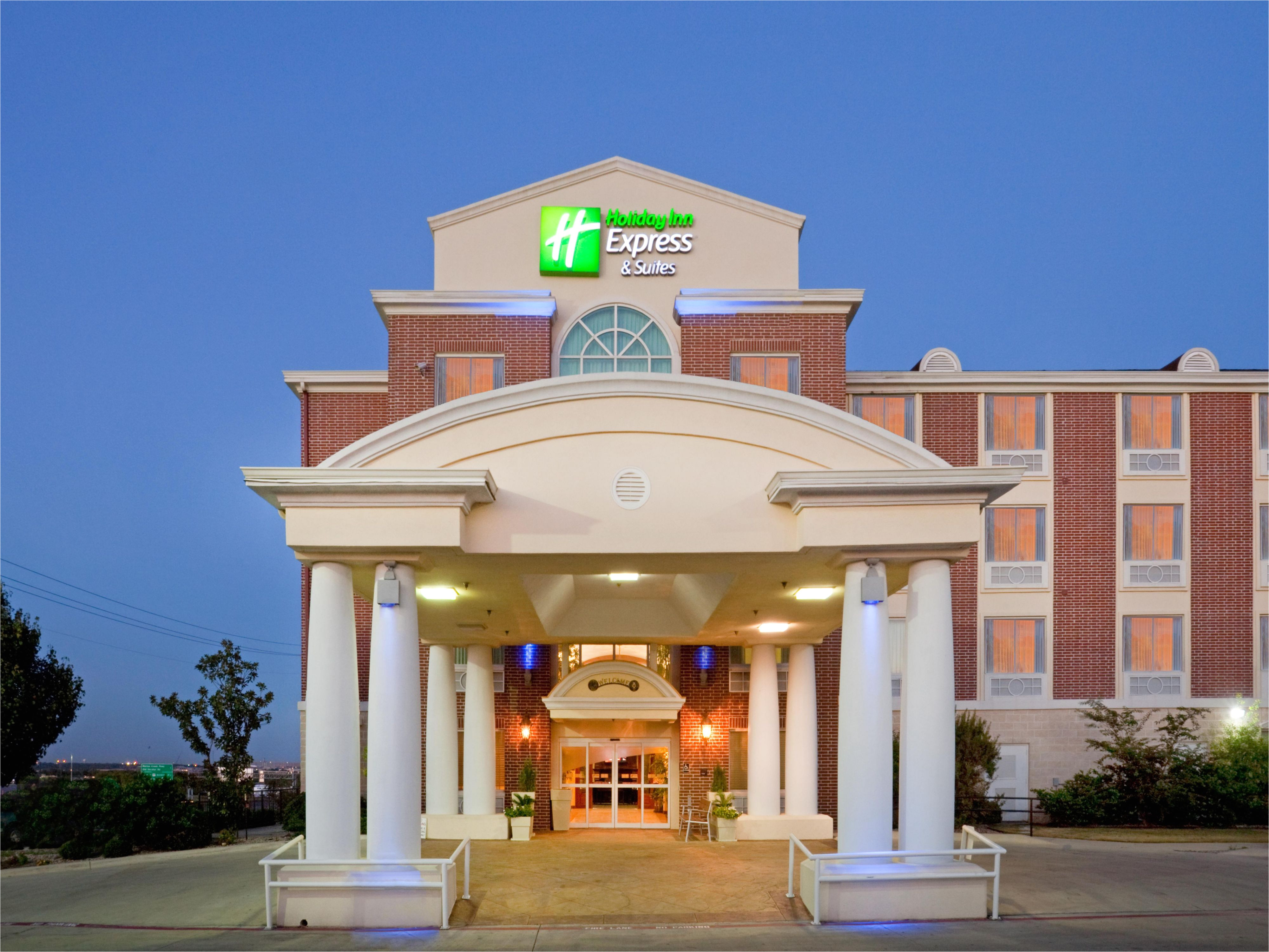 holiday inn express and suites fort worth 4190583284 4x3