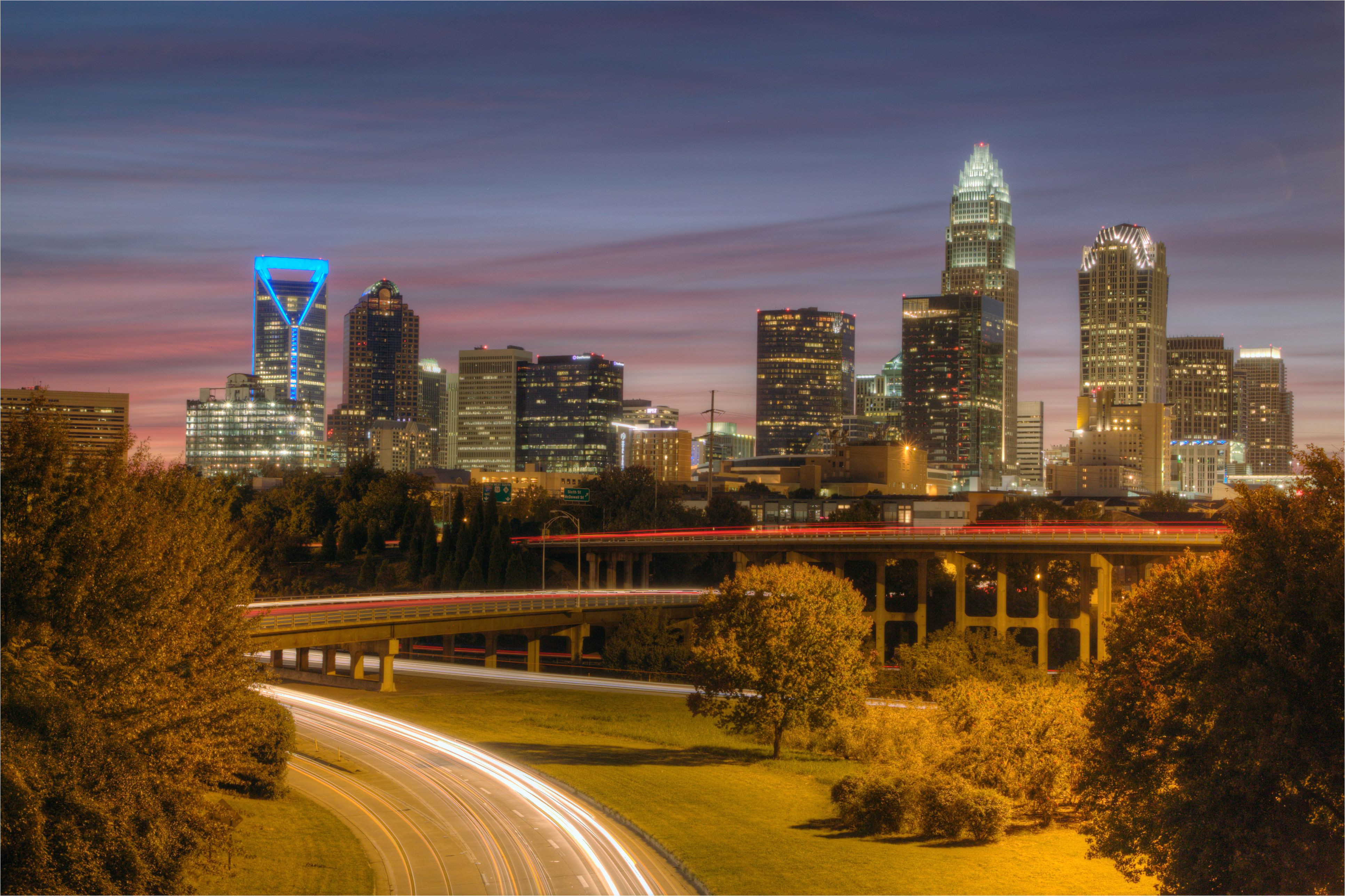 downtown charlotte north carolina skyline 564634361 5a0743db4e4f7d0036e94b8f jpg