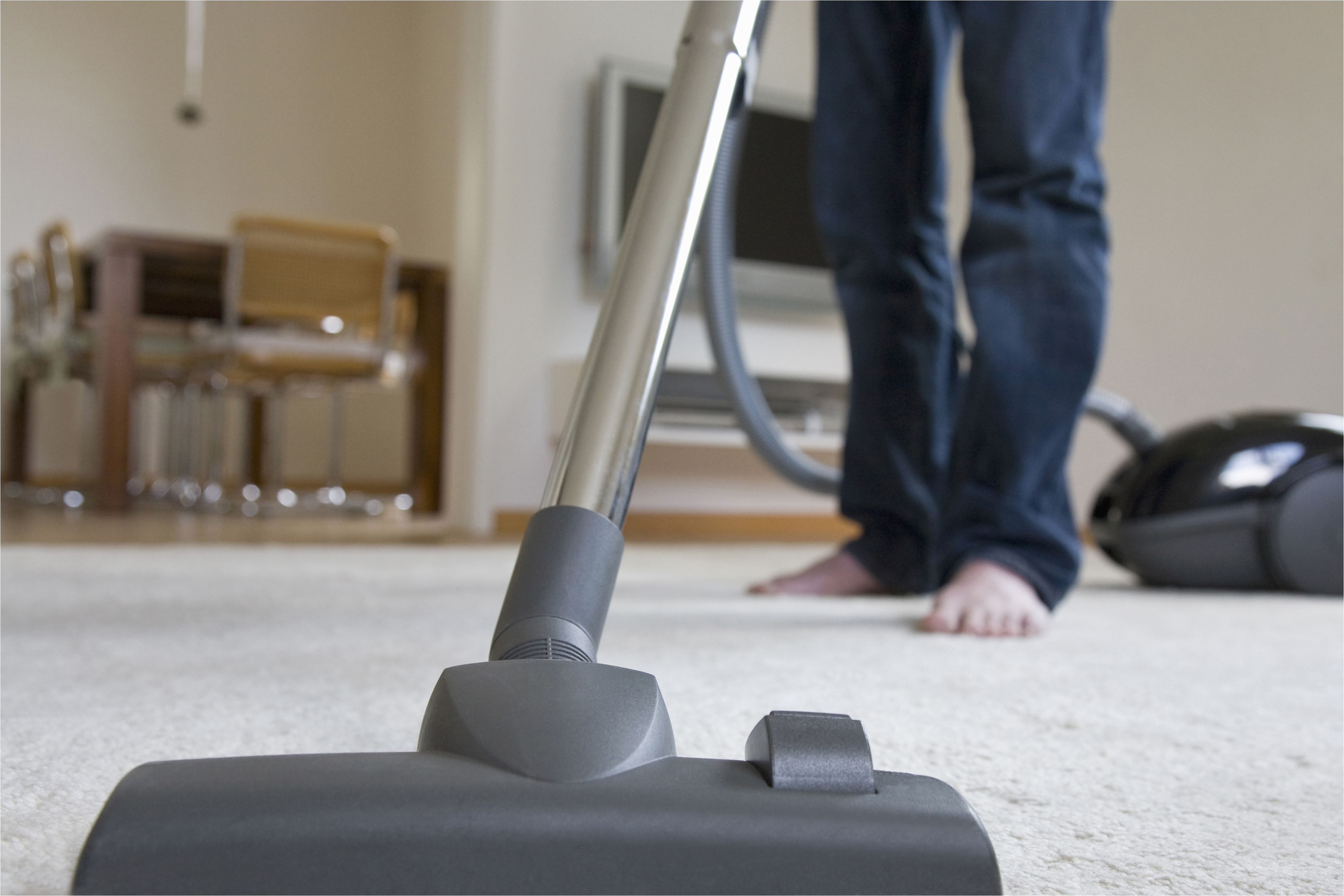 vacuuming carpet 56a812a93df78cf7729be1cb jpg