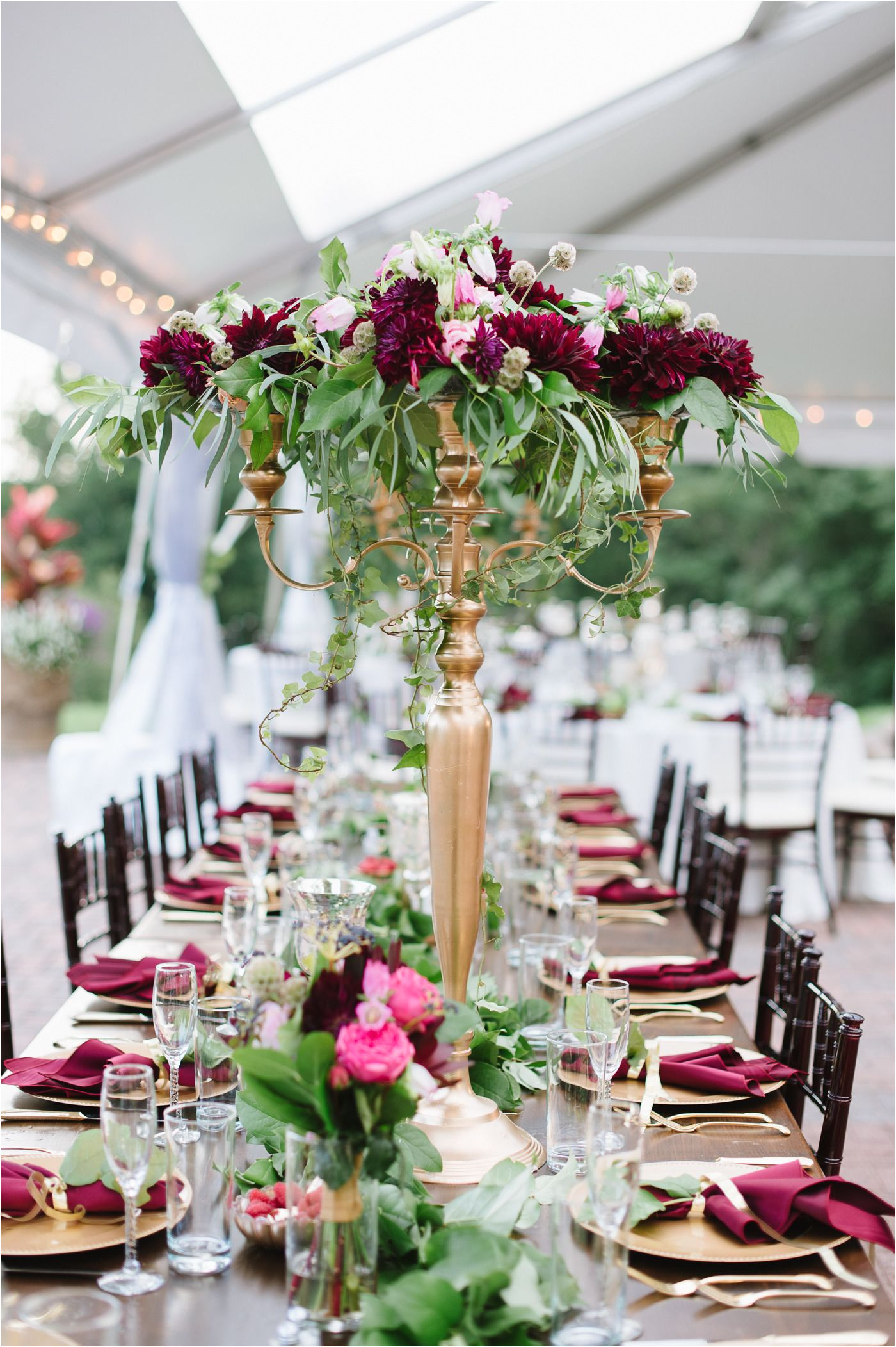 wedding centerpieces getting the best wedding centerpieces could be tough check out our free guide on wedding centerpieces it will help you make a