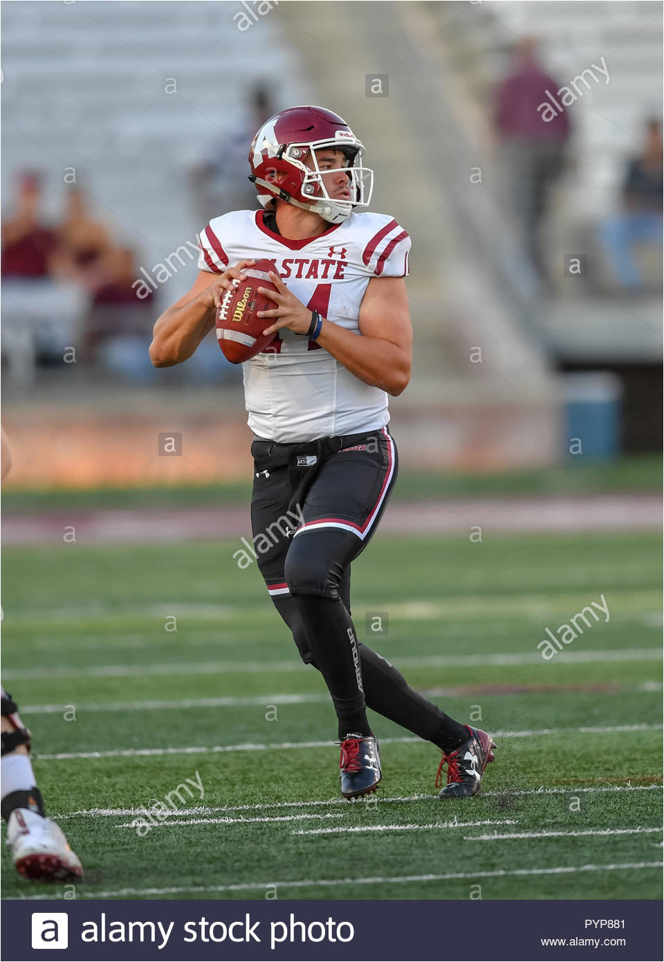 san marcos tx usa 27th oct 2018 new mexico state quarterback josh adkins 14 during the ncaa football game between the texas state university