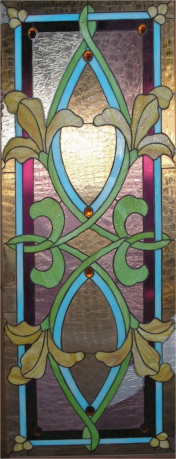 design reflects the earth and celtic theme