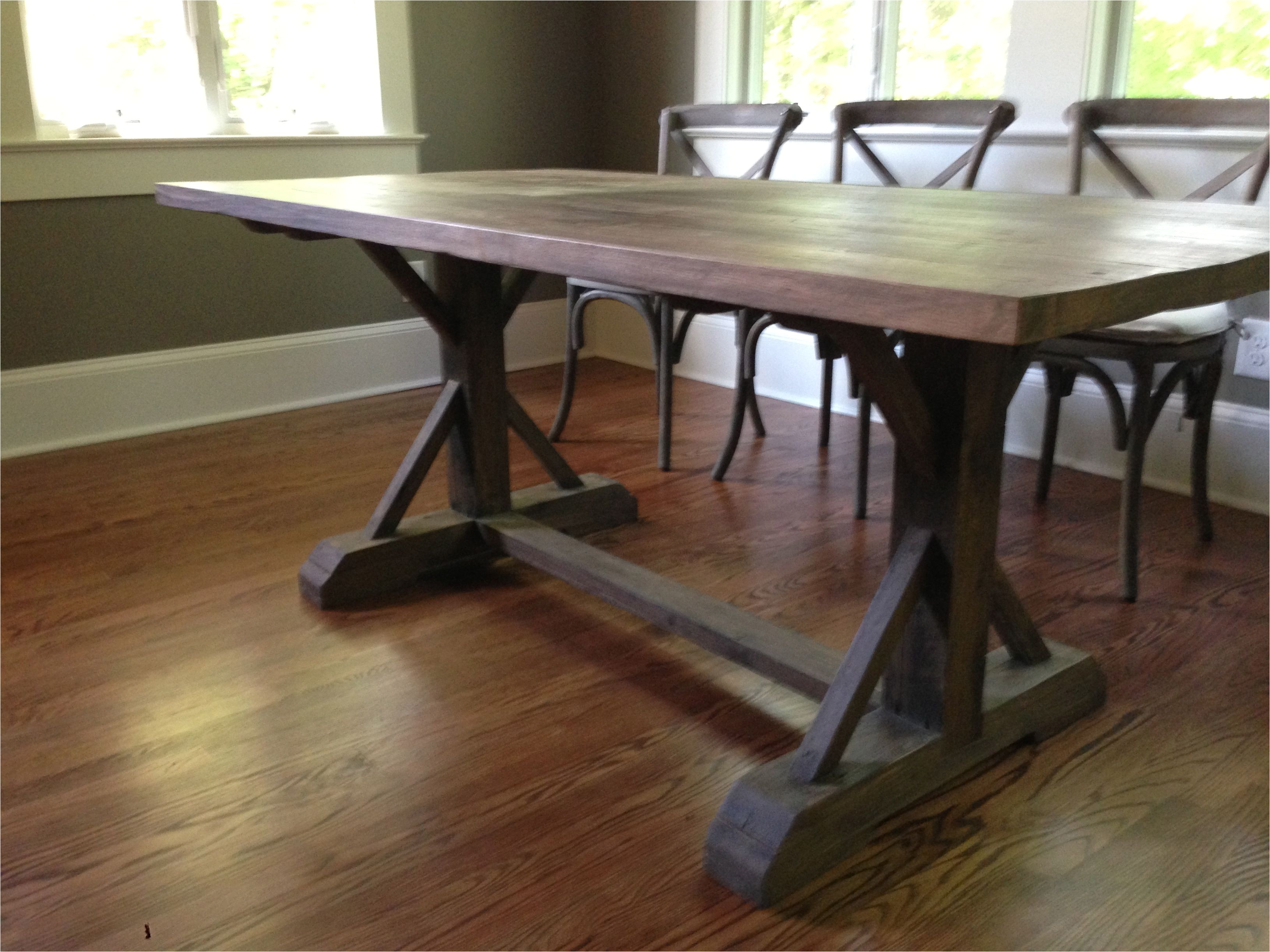 trestle table