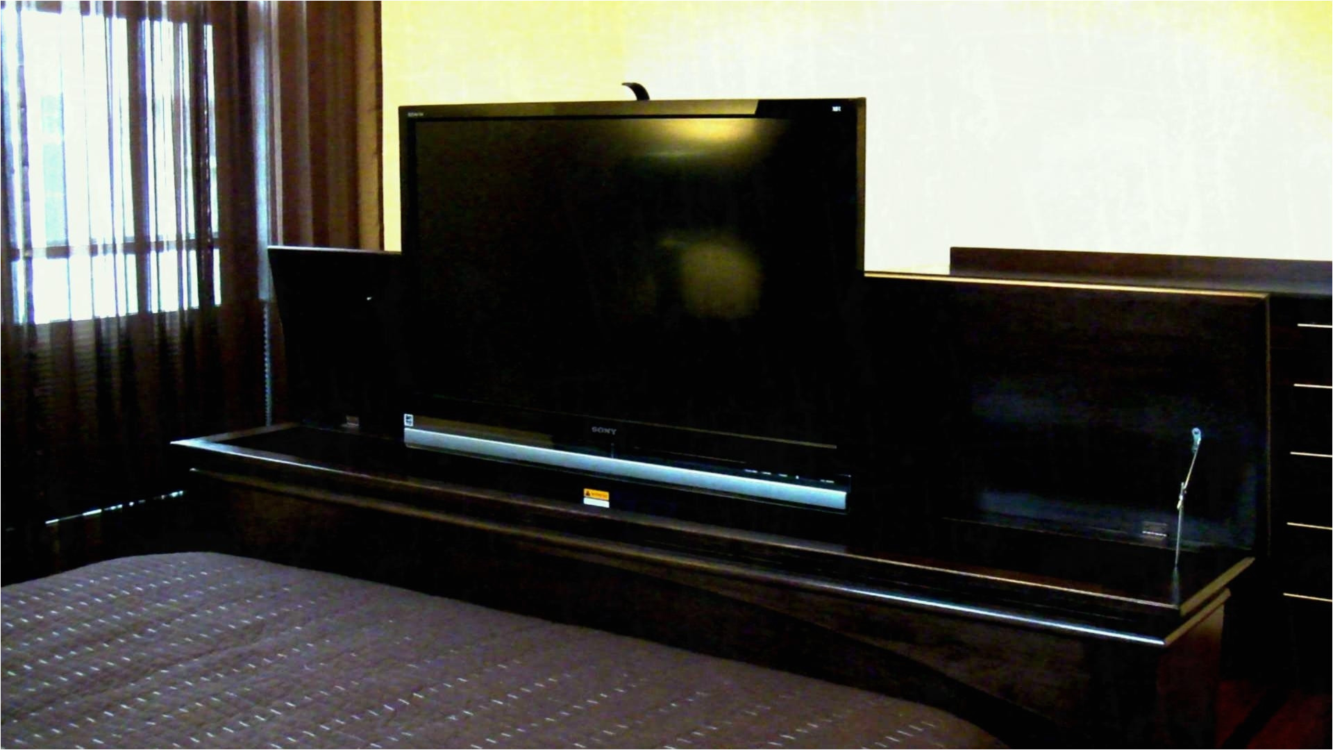 Tv Lift Cabinet for End Of Bed Hydraulic Tv Lift Cabinets Madison Art Center Design