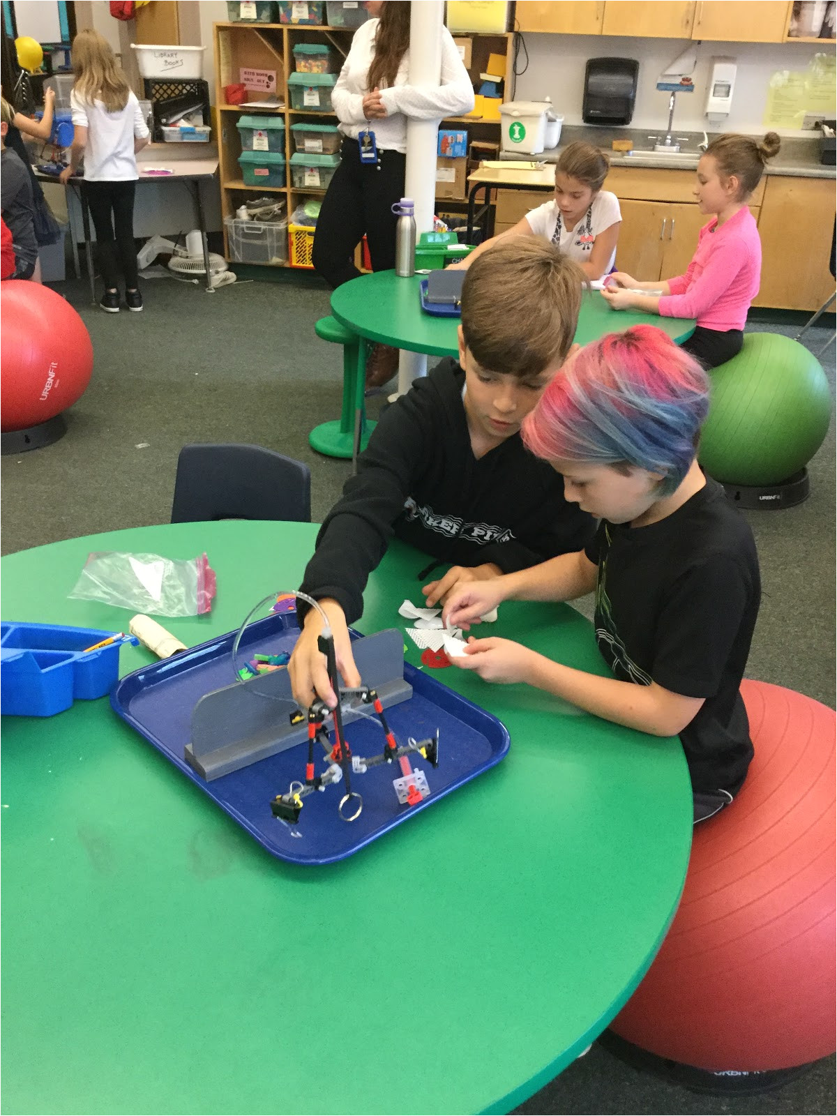 all green mountaineer students are working with the echo grant this year as well as kindergarten expect an engineering evening in the spring and a field