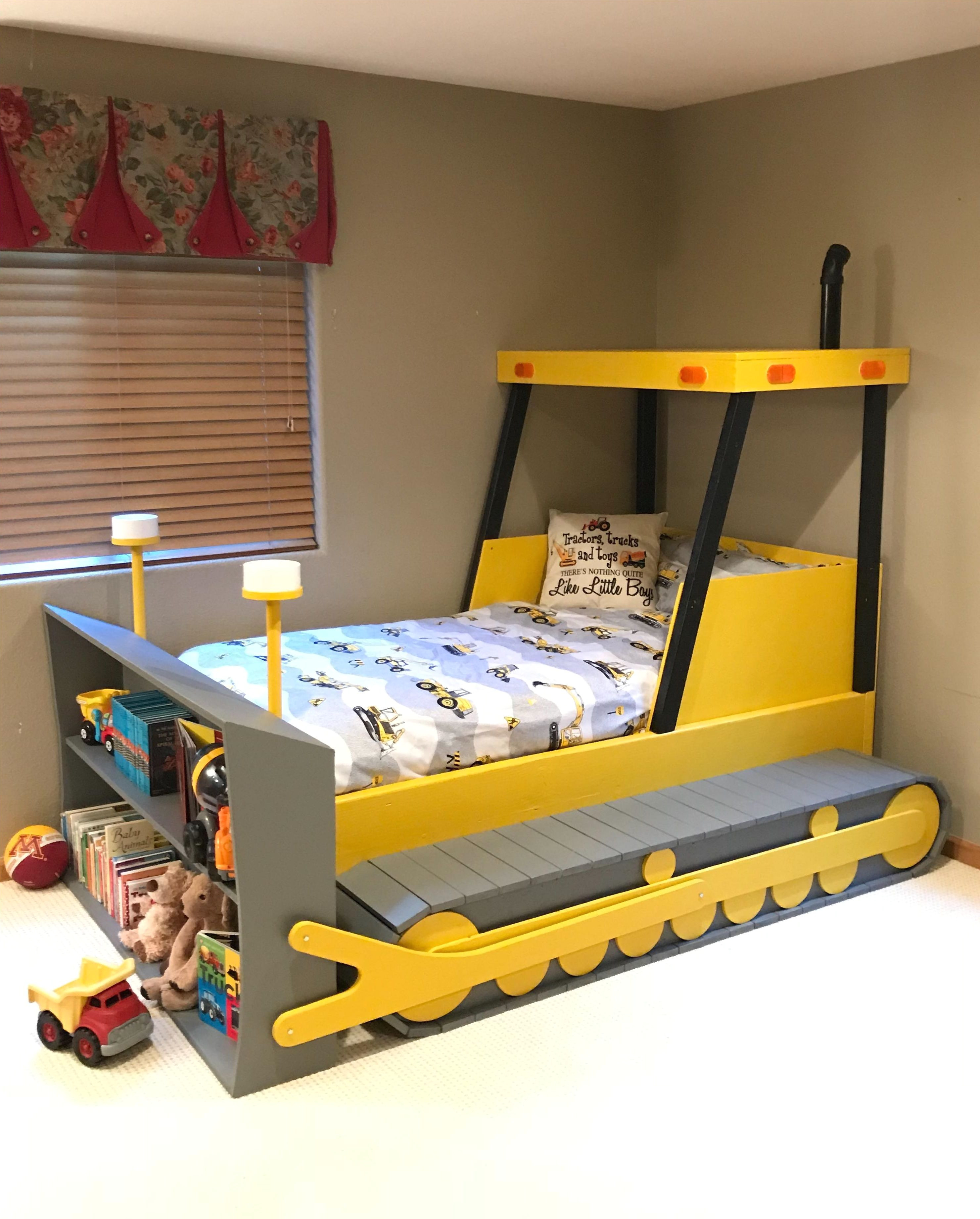 easy to follow bulldozer bed plans in downloadable pdf format a project you can build so your little one can transition to a big kid bed they will love to