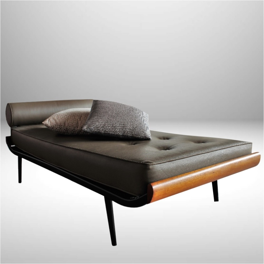 cleopatra daybed by dick cordemeijer for auping 1950s