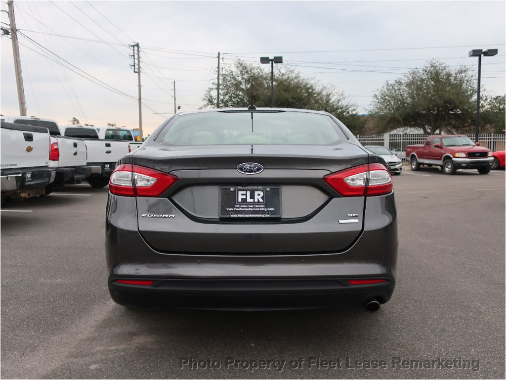 2016 ford fusion se 18562237 3