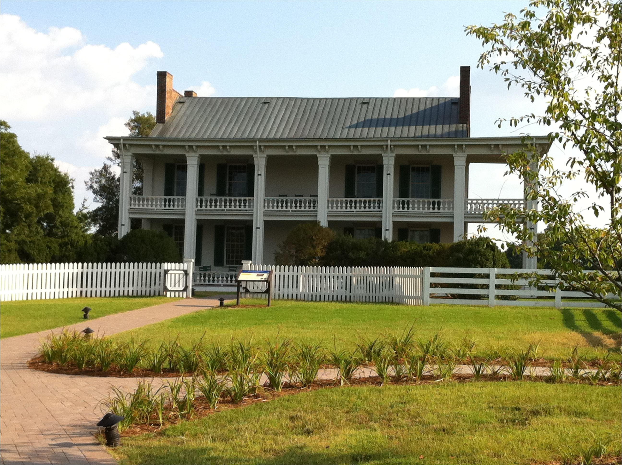 tennessee carnton historic plantation house in franklin williamson county road trip plantation homes house antebellum homes