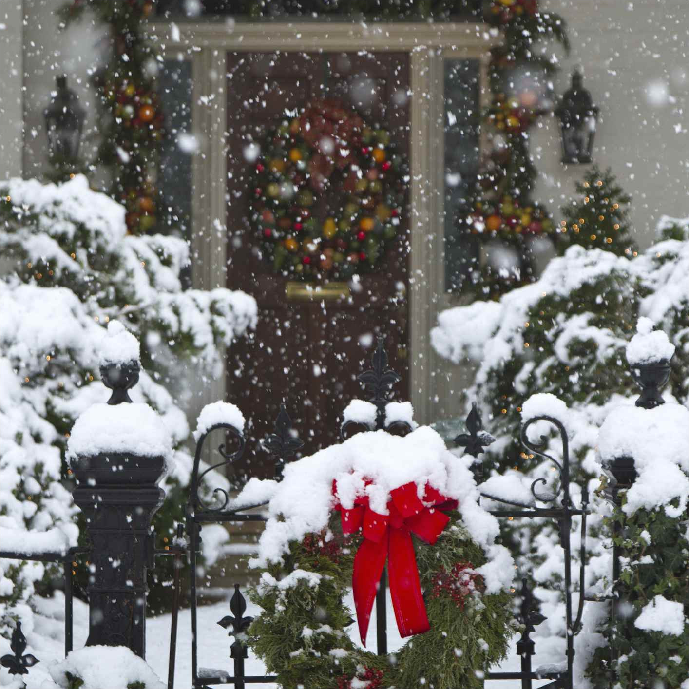 christmas wreaths covered with snow huntsville alabama usa