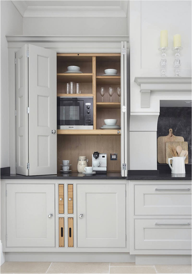 12 farrow and ball kitchen cabinet colors for the perfect english avec lewis alderson kitchen cabinets farrow ball cromarty