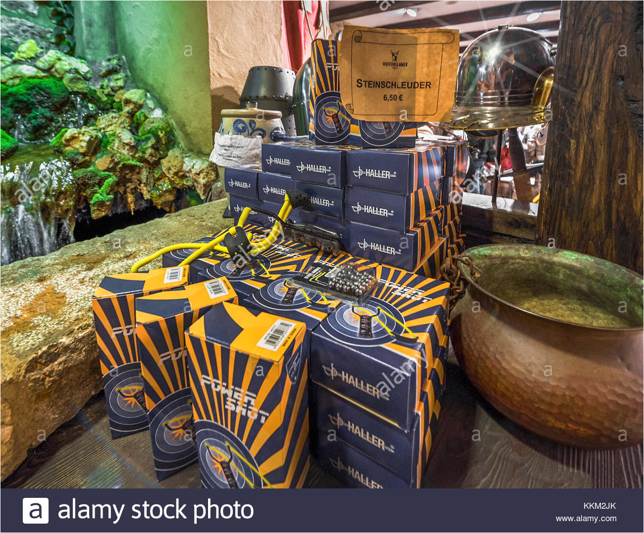 im vintage store in rothenburg o d tauber stockbild